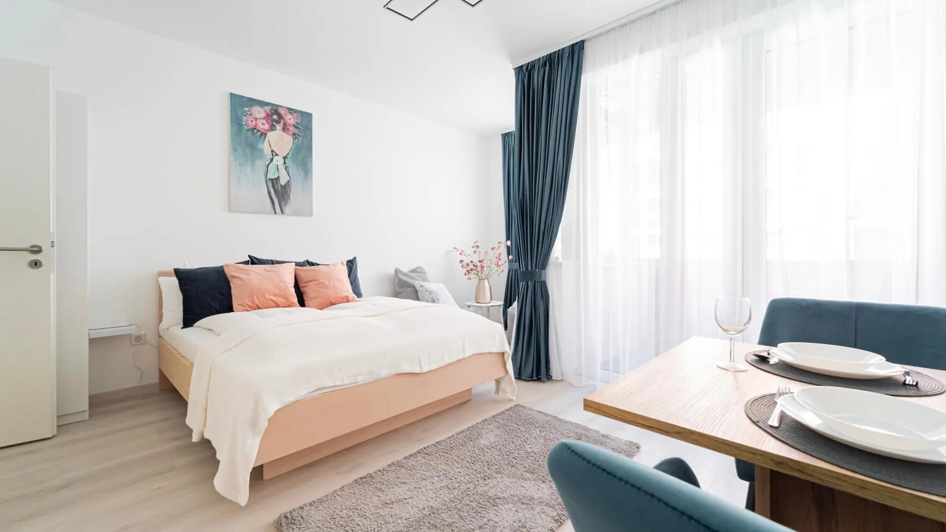 Spirit Apartments By Urbanrent Budapest Aparthotel