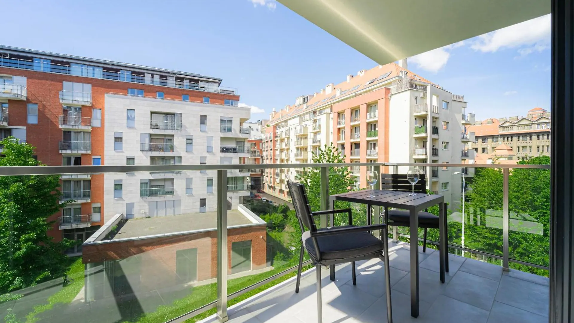 Aparthotel Spirit Apartments By Urbanrent Budapest